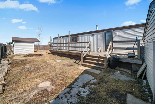 4908 55 Avenue, Home with 2 bedrooms, 1 bathrooms and 3 parking in Camrose AB | Image 14