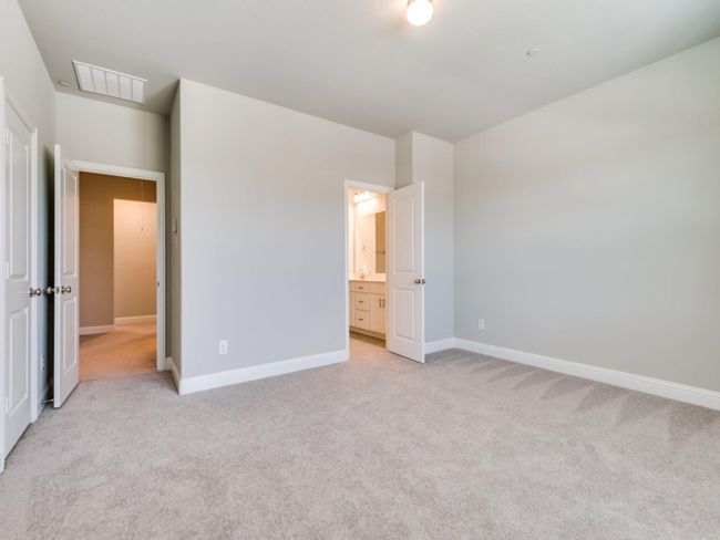 1036 Foxglove Dr, Townhouse with 3 bedrooms, 3 bathrooms and null parking in Carrollton TX | Image 18