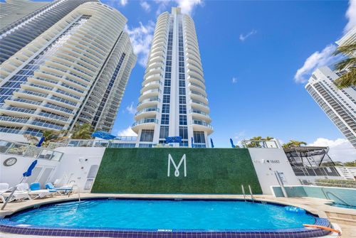 1610-18683 Collins Ave, Sunny Isles Beach, FL, 33160-2404 | Card Image
