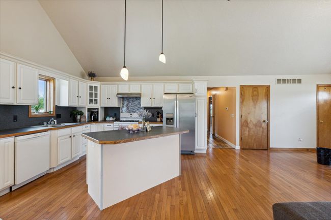 1981 S Gleaner Rd, House other with 3 bedrooms, 2 bathrooms and null parking in Saginaw MI | Image 8