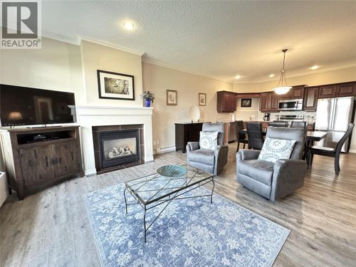 113-100 Bighorn Blvd, Radium Hot Springs, BC, V0A1M0 | Card Image