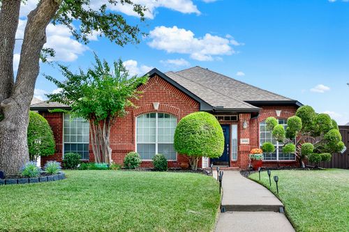 10410 Hunter Run, Frisco, TX, 75035-5742 | Card Image