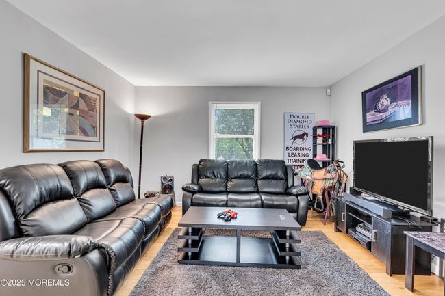 711 Chelsea St, House other with 4 bedrooms, 2 bathrooms and null parking in Forked River NJ | Image 12