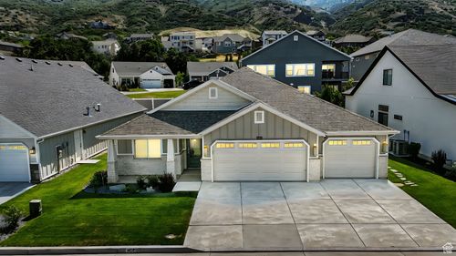 1470 N Cobblewood Ct, Kaysville, UT, 84037-1265 | Card Image