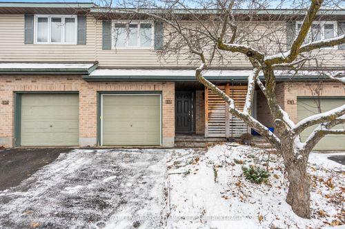 10-10 St Pauls Pl, Kingston, ON, K7M7S1 | Card Image