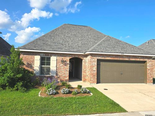 6251 Lake Edge Dr, Baton Rouge, LA, 70820-5337 | Card Image