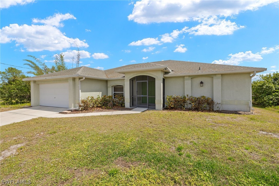 Halby Ave, Lehigh Acres, FL 33974
