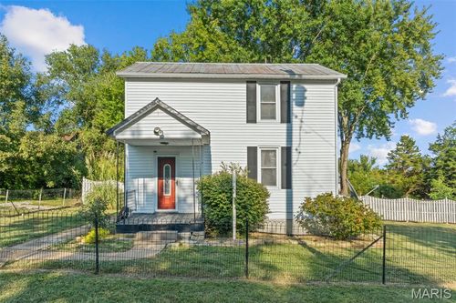 20 E Avenue, Leslie, MO, 63056 | Card Image