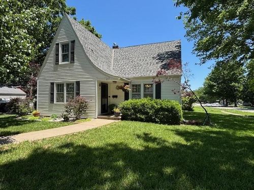 217 S 5th St Street, Burlington, KS, 66839 | Card Image
