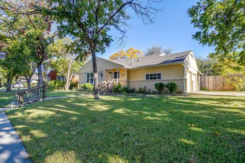 3973 W Spurgeon St, Fort Worth, TX, 76133-1253 | Card Image