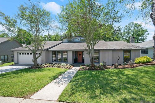844 Bourbon Ave, Baton Rouge, LA, 70808-4817 | Card Image