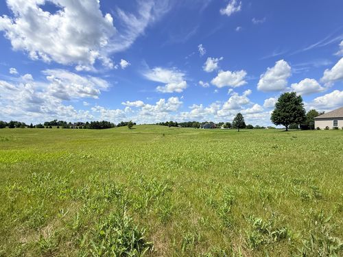15685 S Stonewall Dr, Newark, IL, 60541-9685 | Card Image