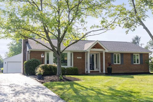3525 Sciotangy Dr, Upper Arlington, OH, 43221-1344 | Card Image