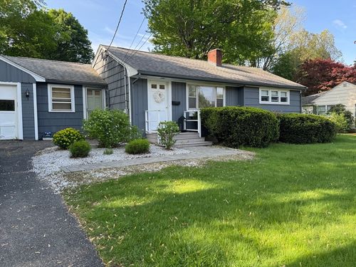 50 Edgewater Dr, Framingham, MA, 01702-5613 | Card Image