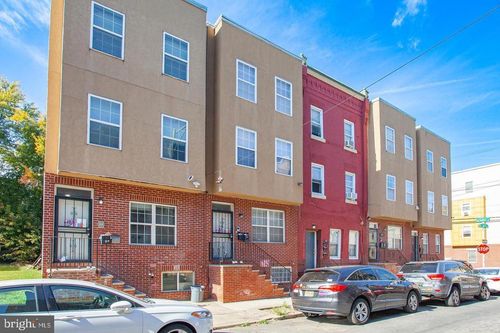 1952 N 18th St, PHILADELPHIA, PA, 19121-3318 | Card Image