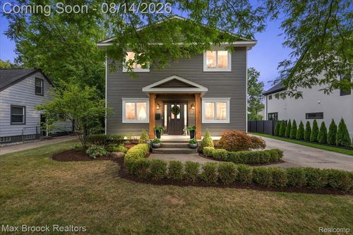 1804 Webster St, Birmingham, MI, 48009-6868 | Card Image