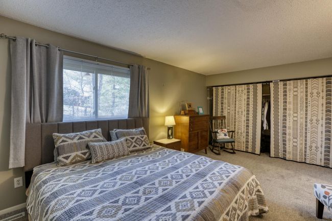 4757 Spring Cir Minnetonka MN-print-015-016-A9939-2400x1600-300dpi.jpg | Image 16