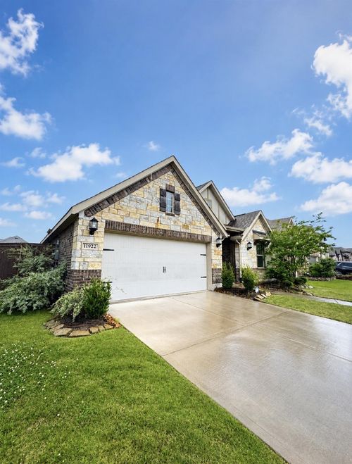11922 Radura Rd, Humble, TX, 77346-4854 | Card Image