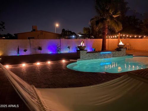 2947 N 81st Dr, Phoenix, AZ, 85033-4758 | Card Image