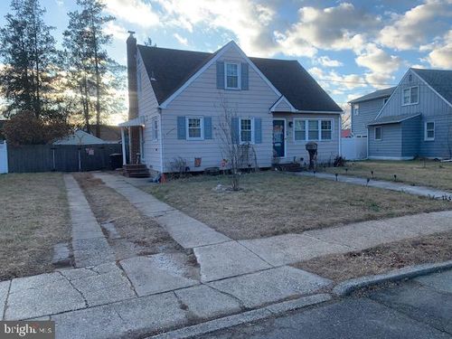26 Lois Ln, Mount Holly, NJ, 08060-2020 | Card Image