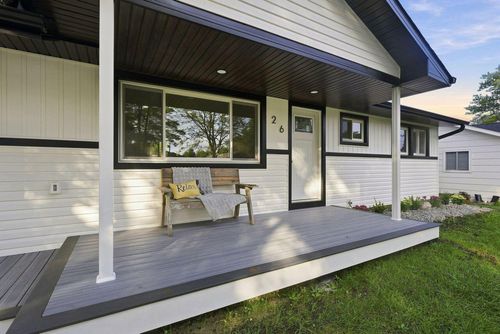 26 N Eagle Street, New Buffalo, MI, 49117 | Card Image
