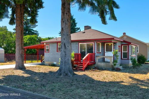 25 Shafer Ave, Naches, WA, 98937-9744 | Card Image