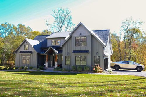 41 Fern Wood Way, Montgomery, NY, 12549 | Card Image