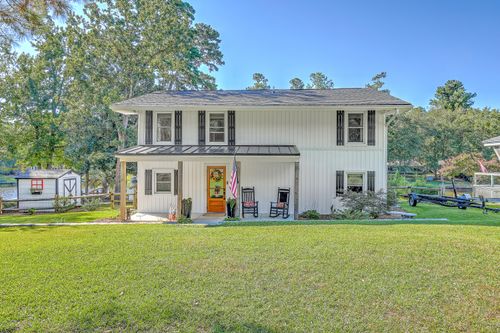 1223 Delano St, Manning, SC, 29102-5436 | Card Image