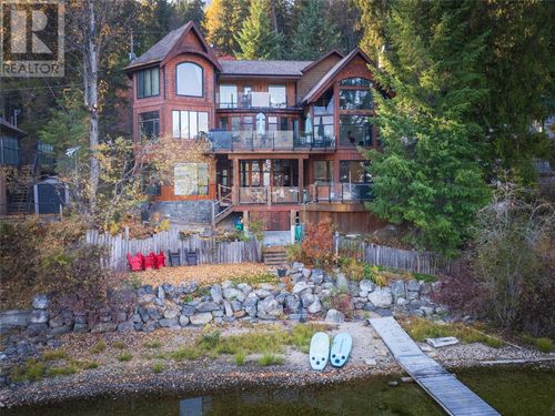 1722 W Lake Dr, Kootenay Boundary, BC, V0H1E2 | Card Image
