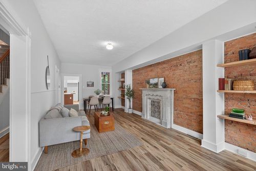623 E Chestnut St, LANCASTER, PA, 17602-3123 | Card Image