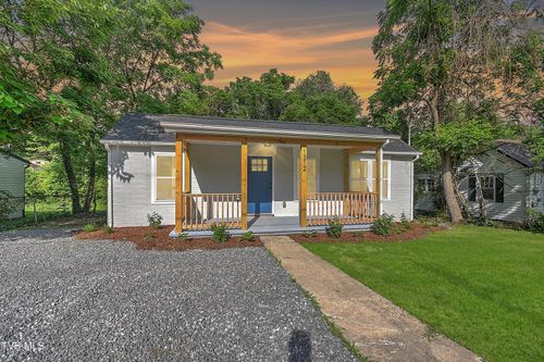 1312 Tranbarger Dr, Kingsport, TN, 37660-5610 | Card Image