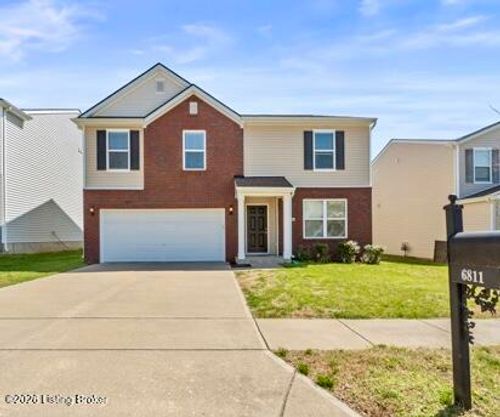 6811 Beckingham Blvd, Louisville, KY, 40299-5881 | Card Image