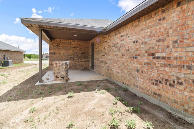808 Bell St, House other with 4 bedrooms, 2 bathrooms and null parking in Coleman TX | Image 22