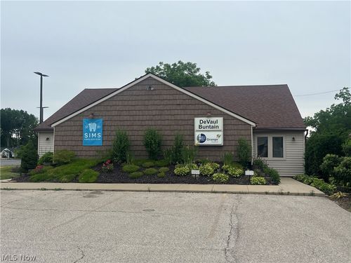 b-4222 State Route 43, Kent, OH, 44240-6918 | Card Image