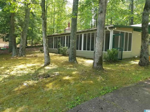 934 Lake Gerald Cir, DELTA, AL, 36258-5710 | Card Image