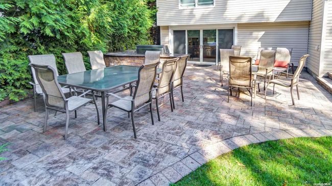 9 Holly Ln, House other with 4 bedrooms, 3 bathrooms and null parking in Plainview NY | Image 31