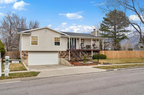 1563 Tameron Dr, Sandy, UT, 84092-3632 | Card Image