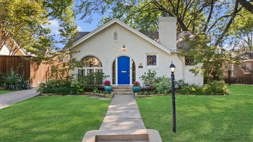 5242 Merrimac Ave, Dallas, TX, 75206-5826 | Card Image