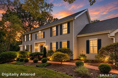 32 Sail Harbour Dr, New Fairfield, CT, 06812-5200 | Card Image