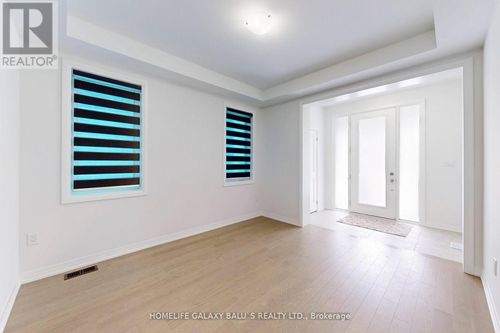 2940 Nakina St, Pickering, ON, L1X0P7 | Card Image
