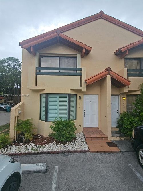 7870 Sw 102nd Ln, Miami, FL, 33156-8116 | Card Image