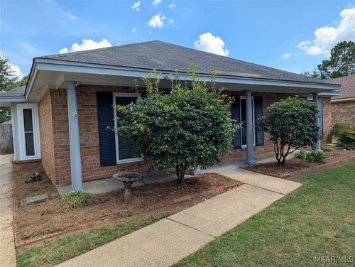 7105 Bentley Ct, Montgomery, AL, 36117-3528 | Card Image
