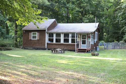 44 O Hara Ln, Salisbury, CT, 06068-1426 | Card Image