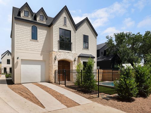 1-4415 Gillis Street, Austin, TX, 78745 | Card Image