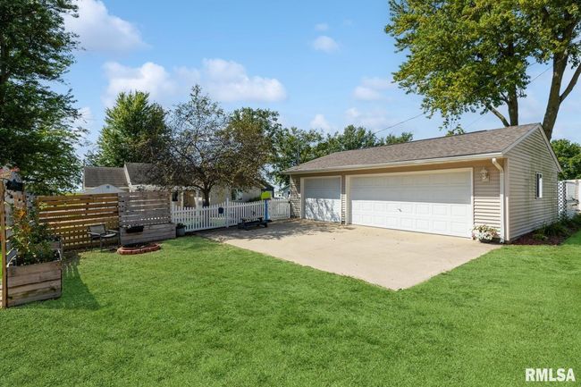 506 Sunnyside St, House other with 4 bedrooms, 2 bathrooms and null parking in Grand Mound IA | Image 8
