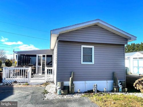 21720 B St, REHOBOTH BEACH, DE, 19971-8409 | Card Image