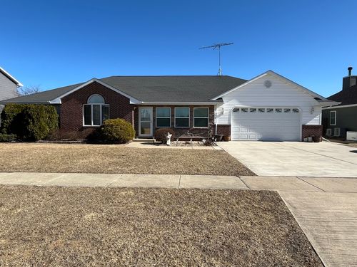 315 Coaler Dr, Coal City, IL, 60416-2445 | Card Image