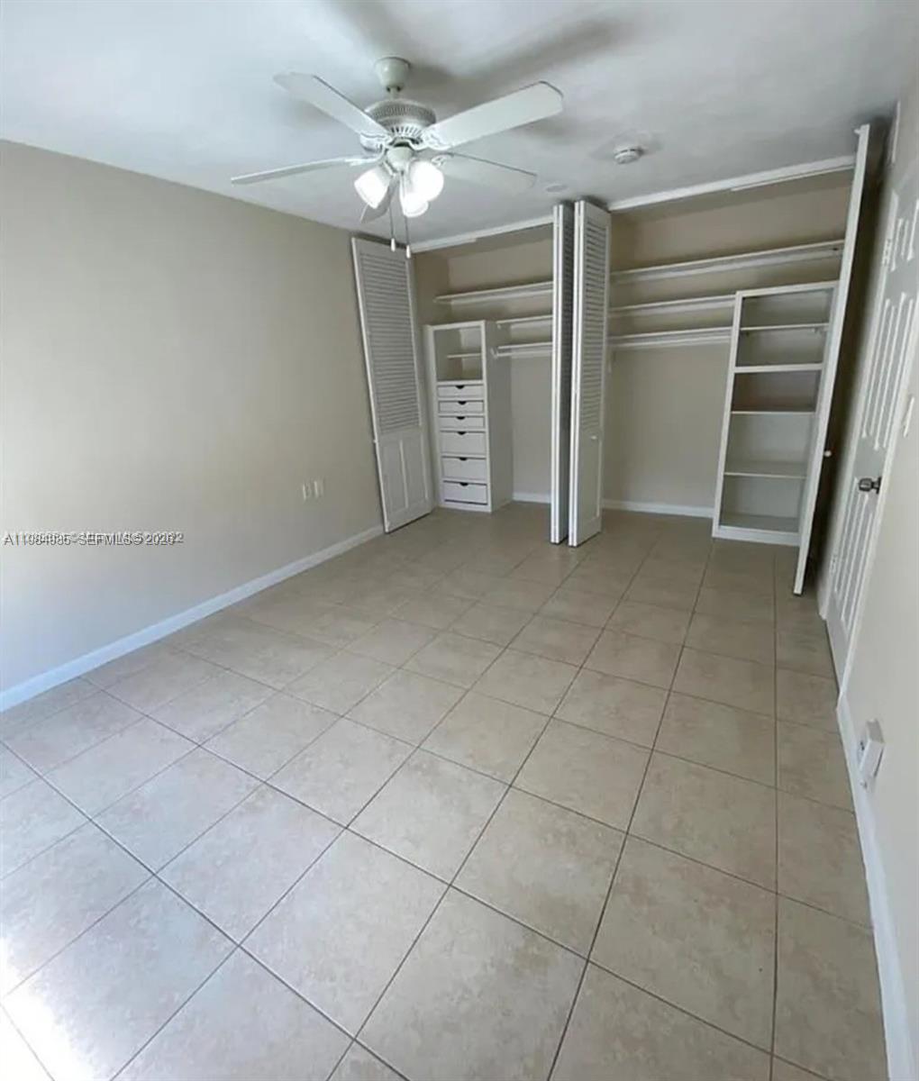 Residential Lease in North Miami Beach 5