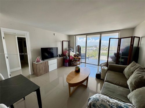apt-1802-18011 Biscayne Blvd, Aventura, FL, 33160-5239 | Card Image
