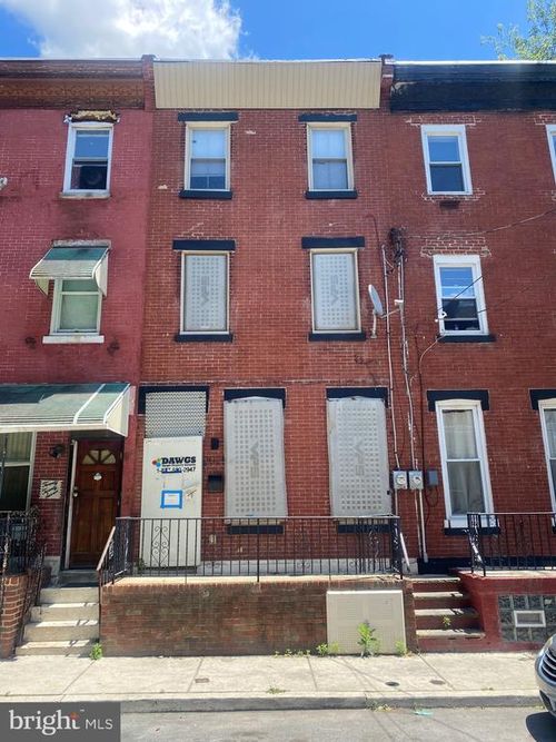 2025 N Woodstock St, PHILADELPHIA, PA, 19121-1422 | Card Image